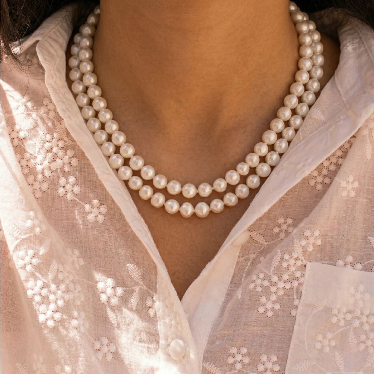 Layered pearl necklace